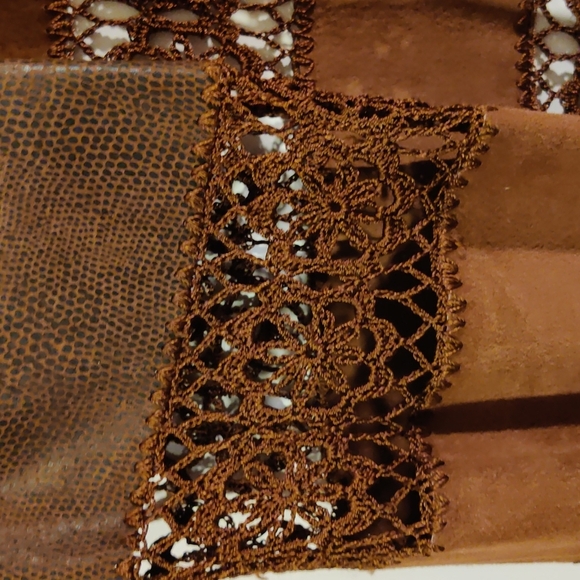 Suede & Crochet Vest Size XL - Picture 3 of 8